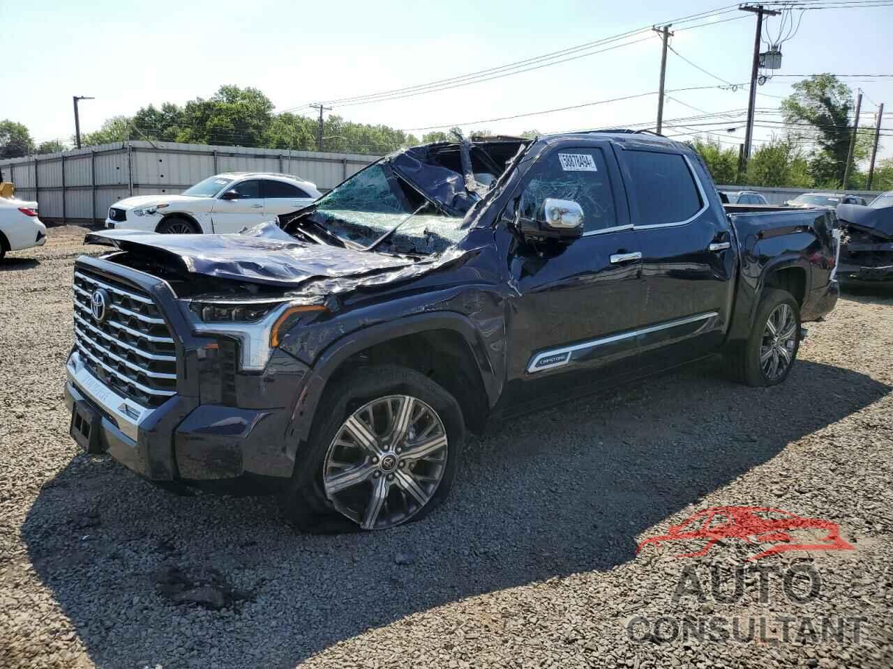 TOYOTA TUNDRA 2023 - 5TFVC5DB9PX028516