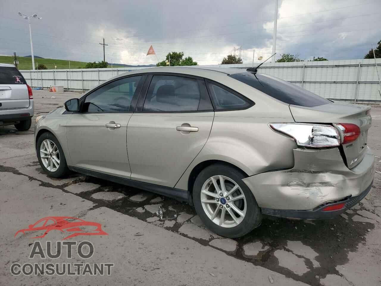 FORD FOCUS 2015 - 1FADP3F28FL210558