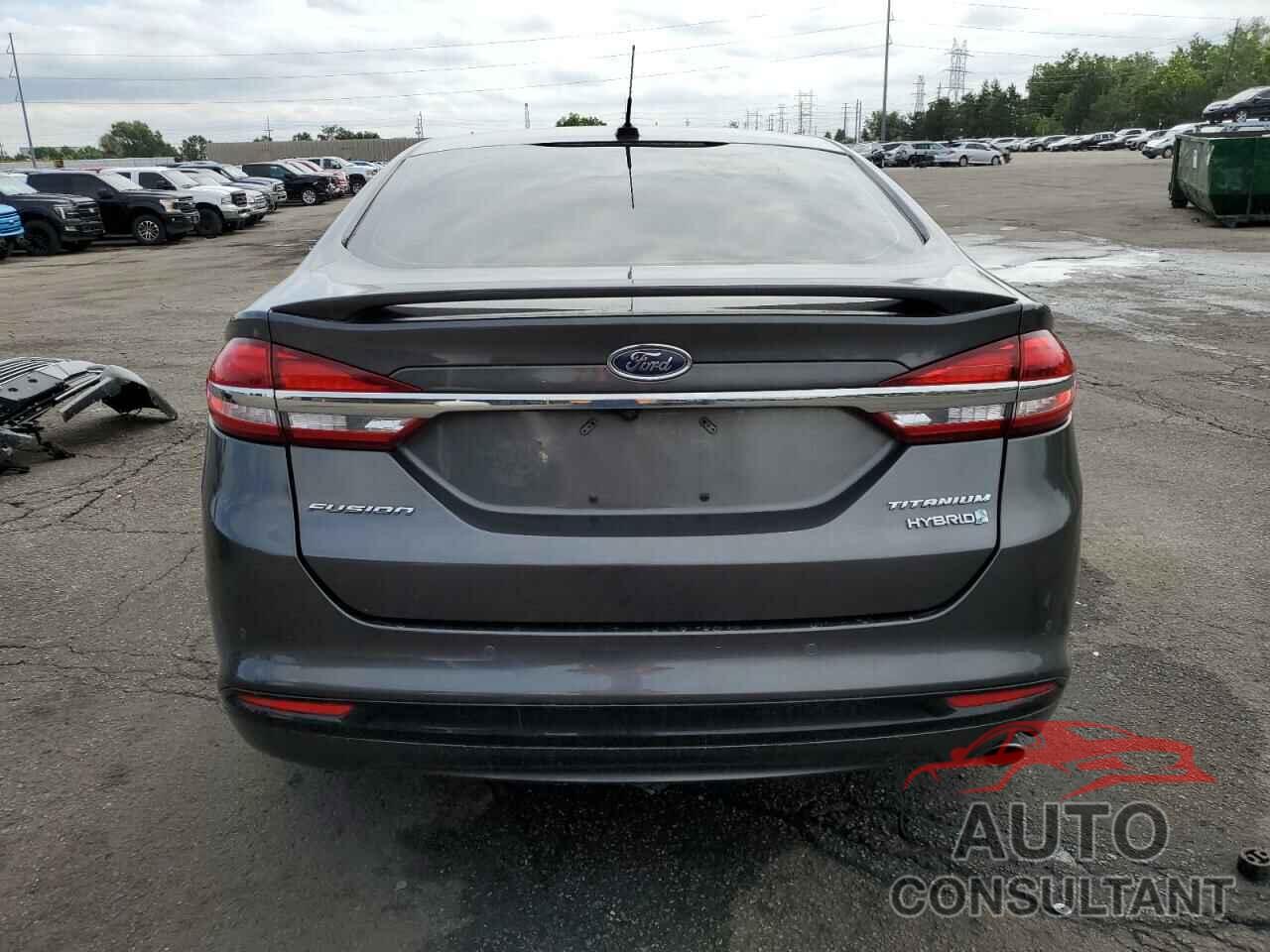 FORD FUSION 2018 - 3FA6P0RU0JR242435