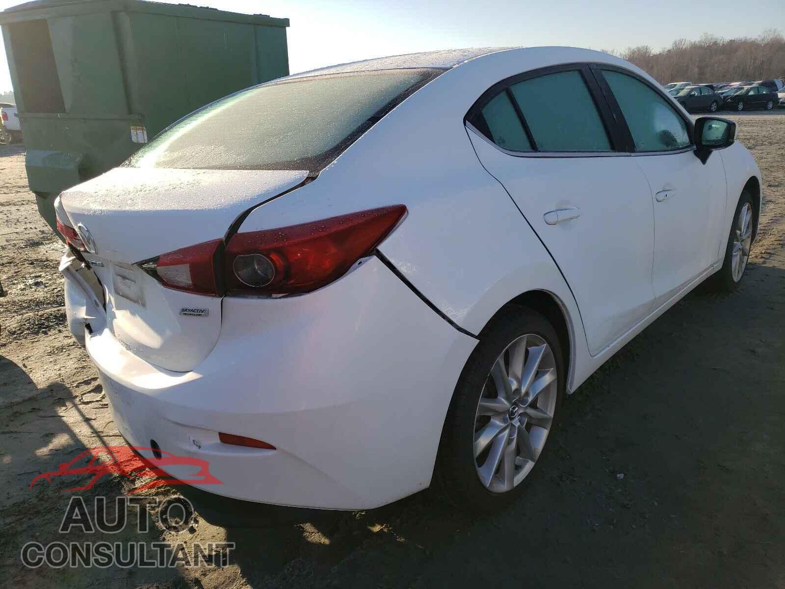 MAZDA 3 2017 - 3MZBN1V70HM101986