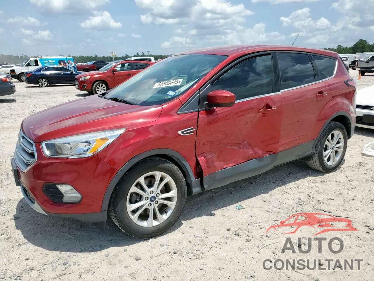 FORD ESCAPE 2017 - 1FMCU0G90HUE23375