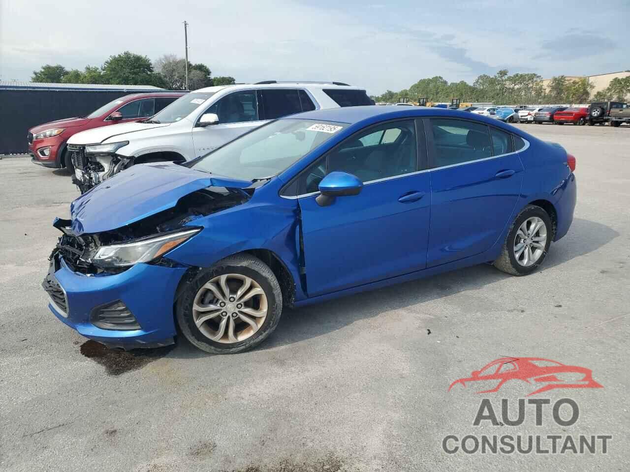 CHEVROLET CRUZE 2019 - 1G1BE5SM2K7135202