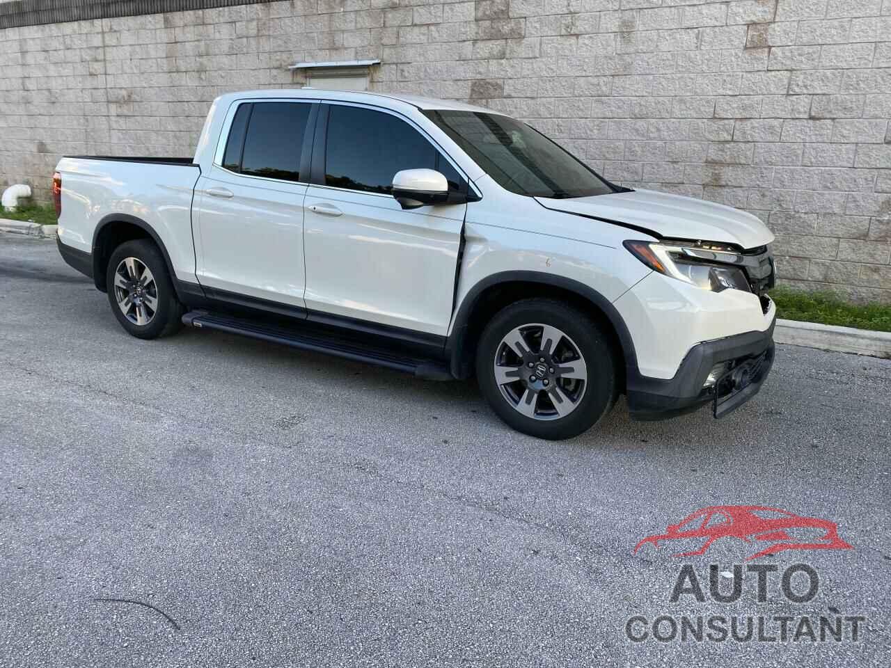 HONDA RIDGELINE 2017 - 5FPYK2F61HB008763