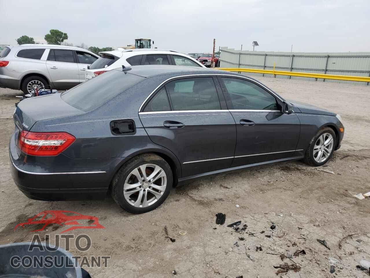 MERCEDES-BENZ E-CLASS 2010 - WDDHF8HB2AA177883