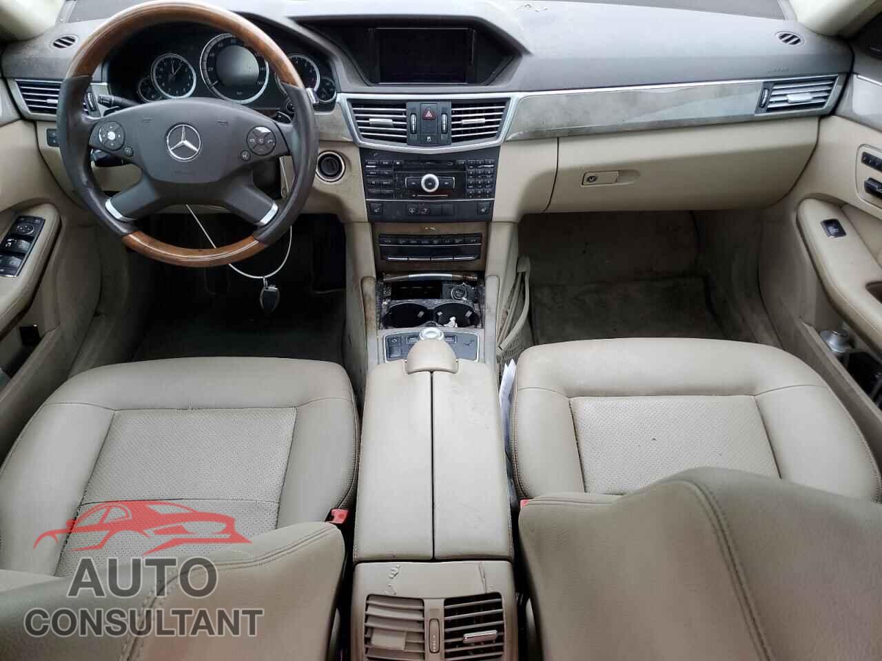 MERCEDES-BENZ E-CLASS 2010 - WDDHF8HB2AA177883