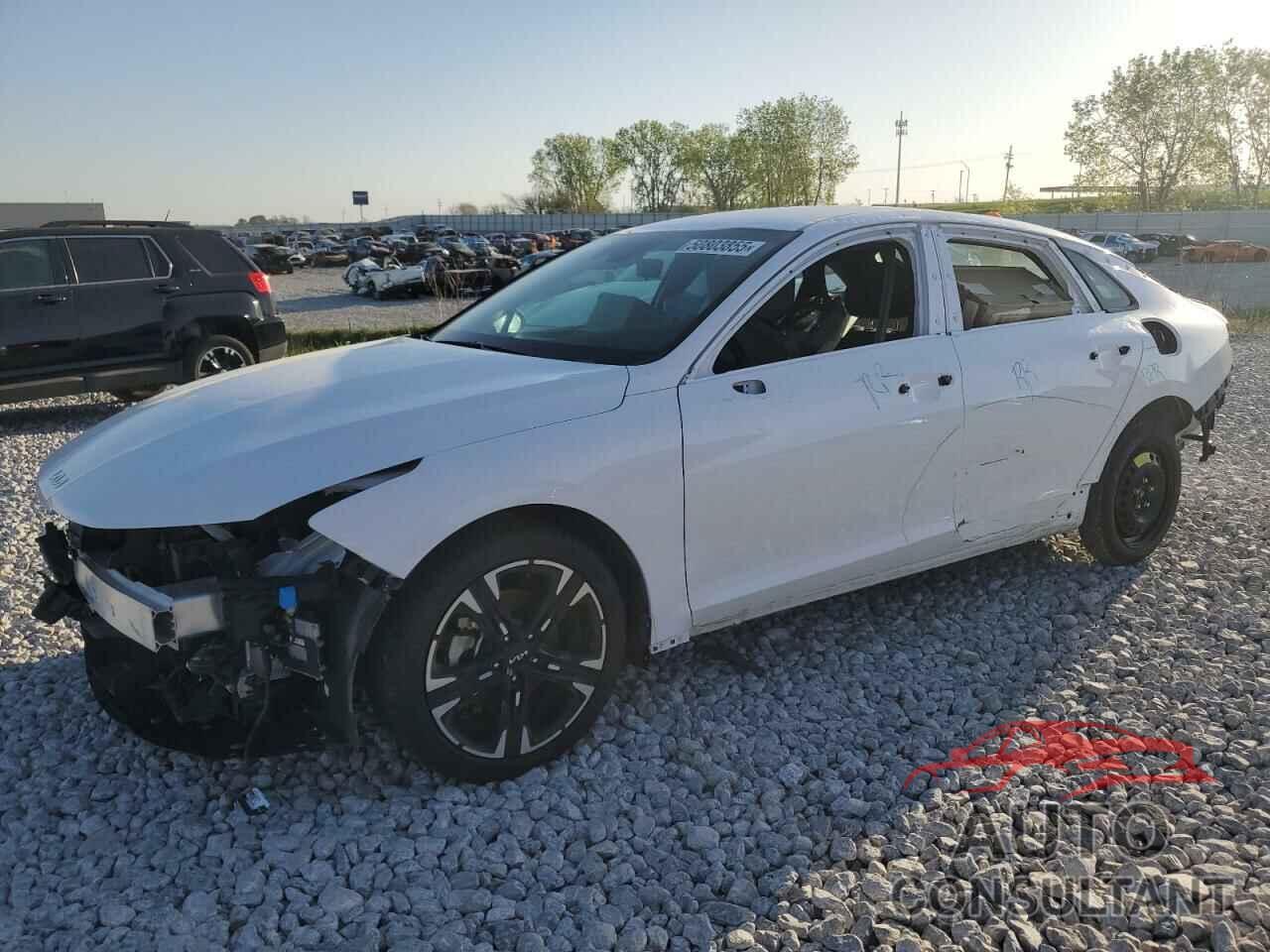 KIA K5 2024 - 5XXG64J22RG256317