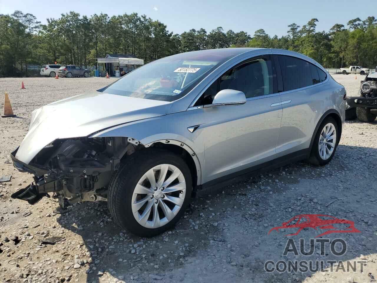 TESLA MODEL X 2018 - 5YJXCBE23JF123533