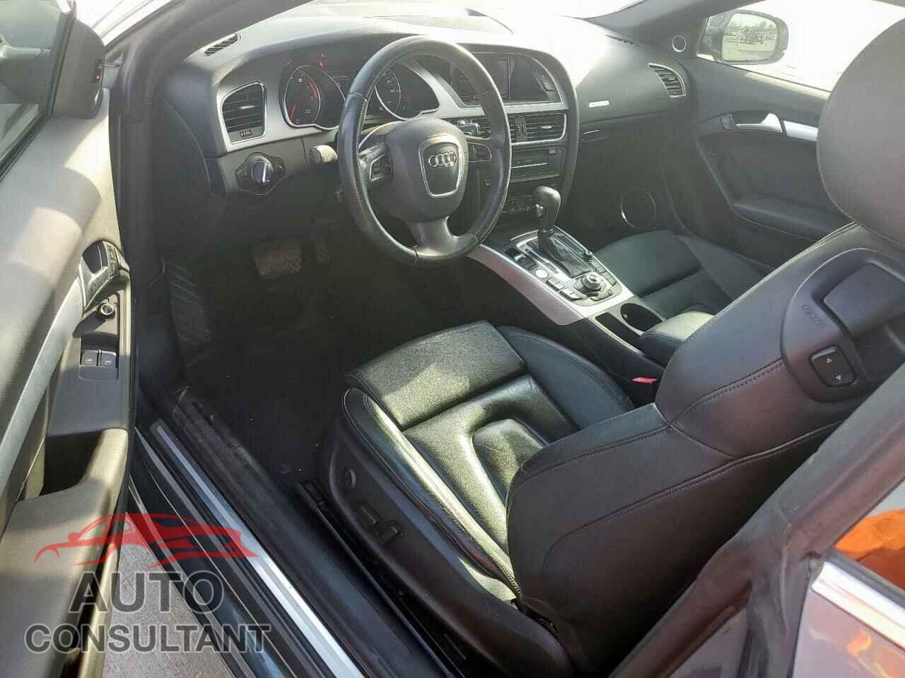 AUDI A5 2012 - WAUVFAFR1CA005199