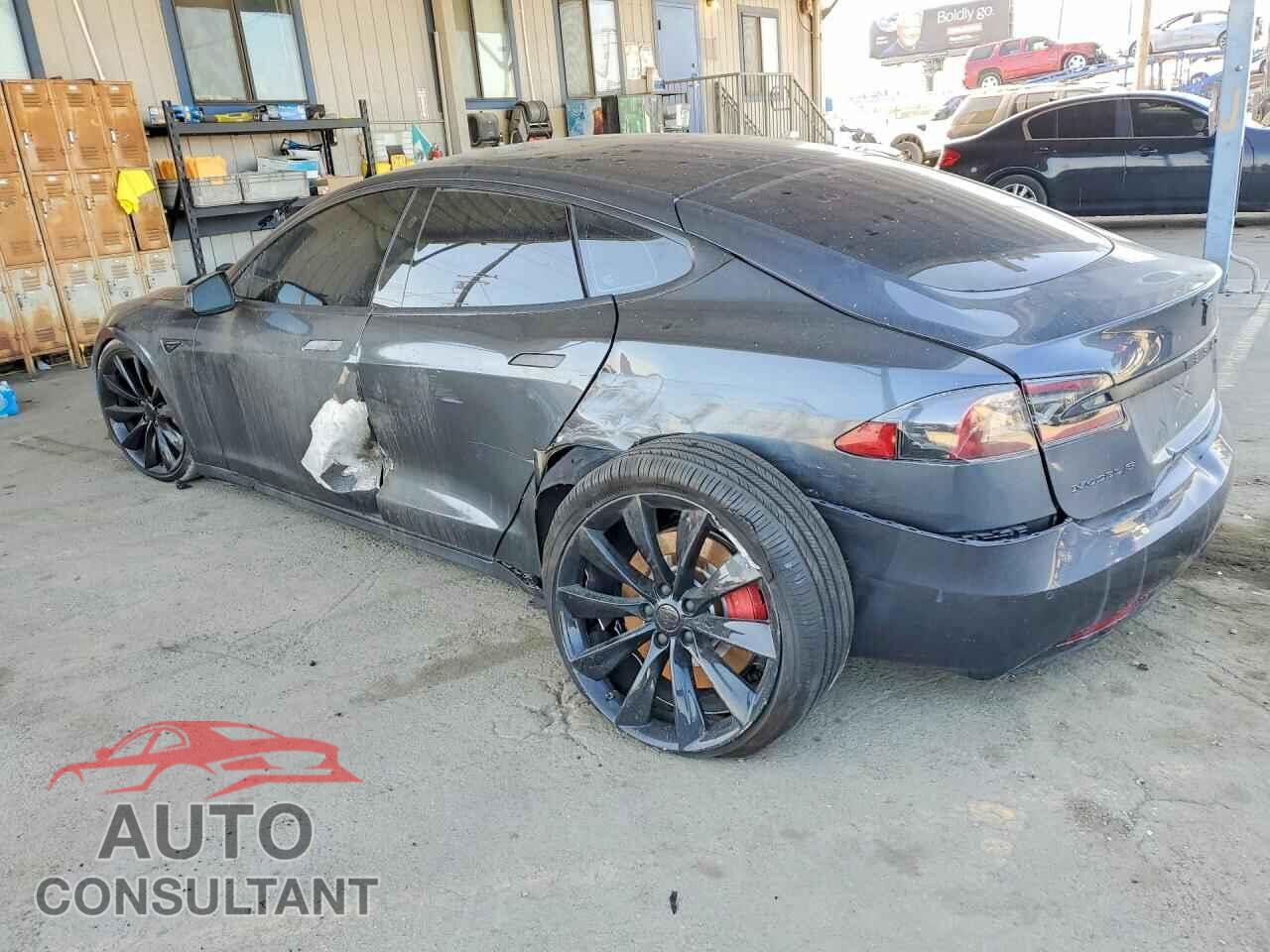 TESLA MODEL S 2017 - 5YJSA1E19HF228489