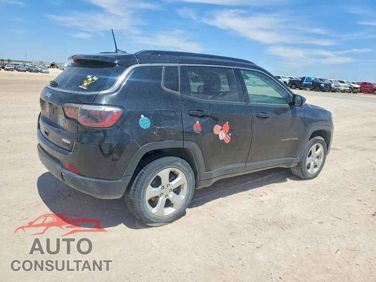 JEEP COMPASS 2018 - 3C4NJDBB9JT192063