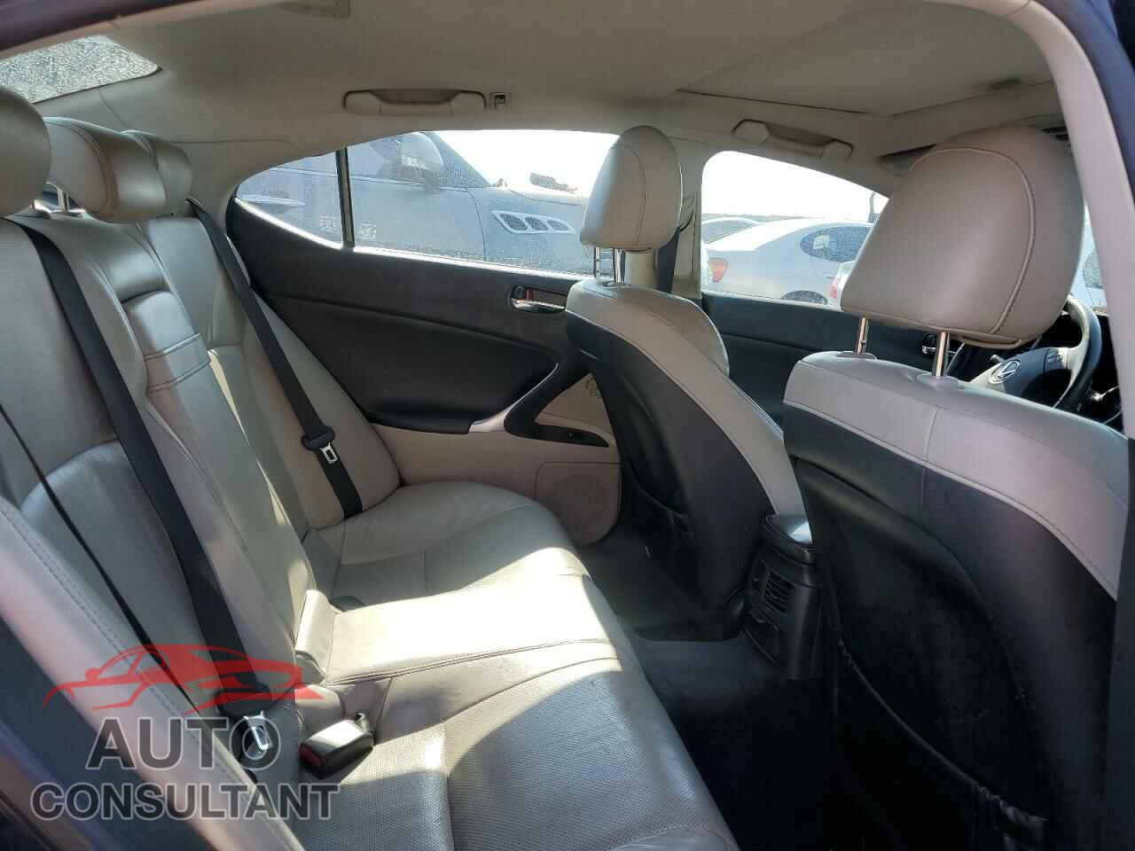 LEXUS IS 2010 - JTHBF5C2XA5118058
