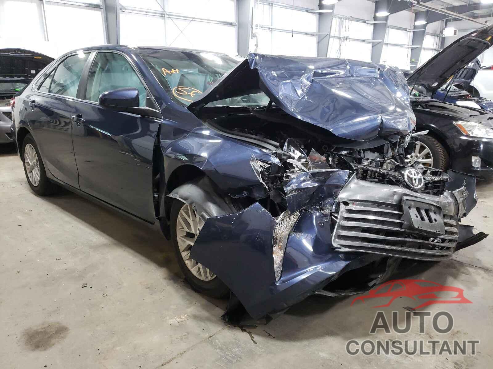 TOYOTA CAMRY 2016 - 4T4BF1FK2GR573783