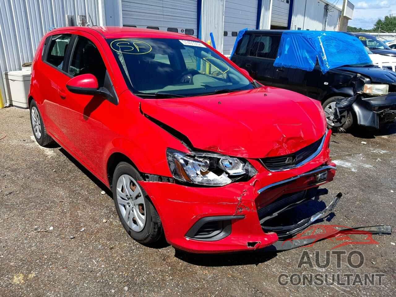 CHEVROLET SONIC 2019 - 1G1JG6SB7K4109996