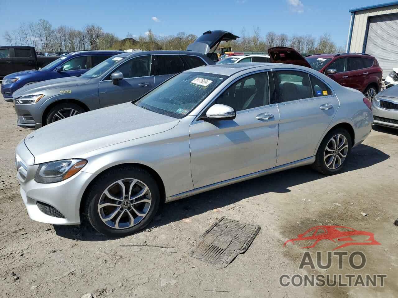 MERCEDES-BENZ C-CLASS 2018 - 55SWF4KB8JU252028