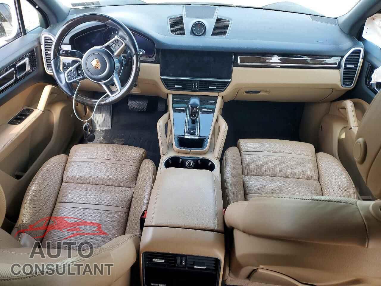 PORSCHE CAYENNE 2019 - WP1AA2AY0KDA05999