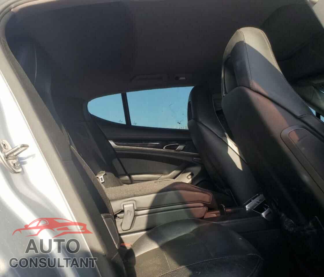 PORSCHE PANAMERA 2014 - WP0AB2A79EL056014