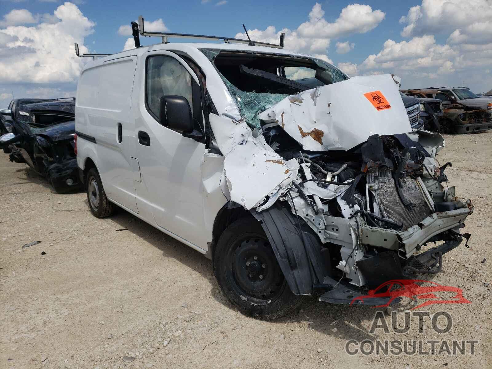 NISSAN NV 2017 - 3N6CM0KN4HK713575