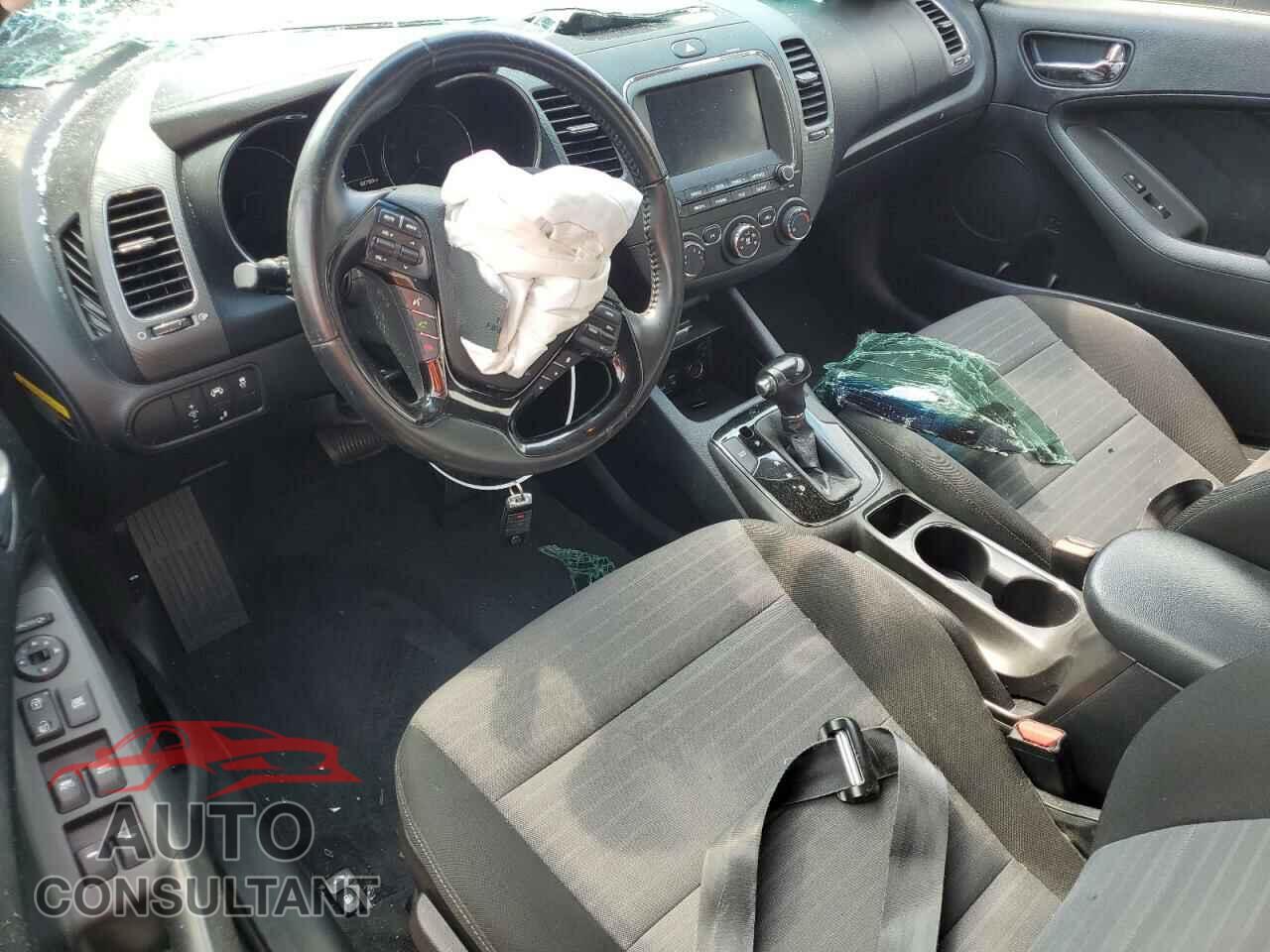 KIA FORTE 2017 - 3KPFL4A71HE144020