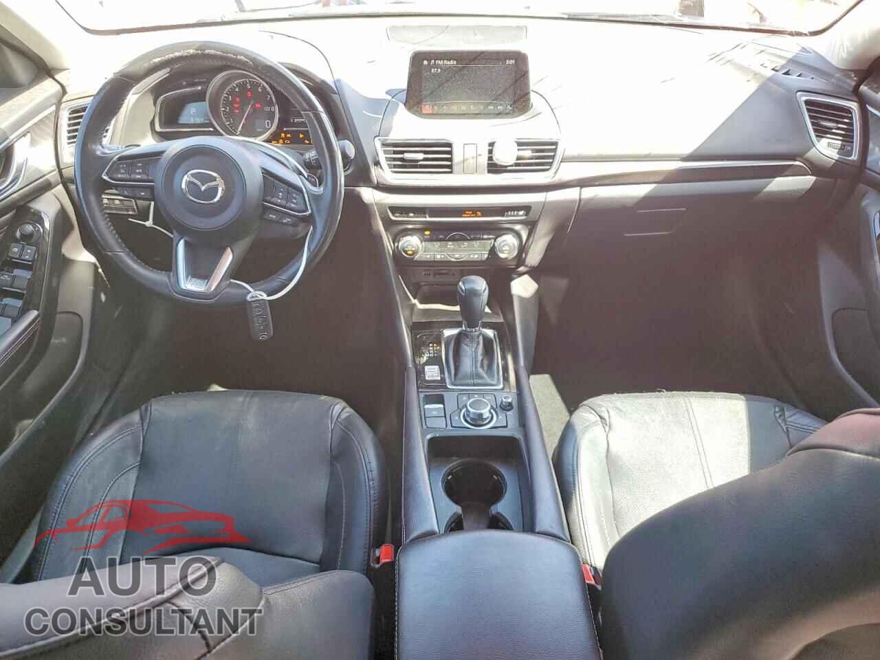 MAZDA 3 2017 - 3MZBN1W32HM128800