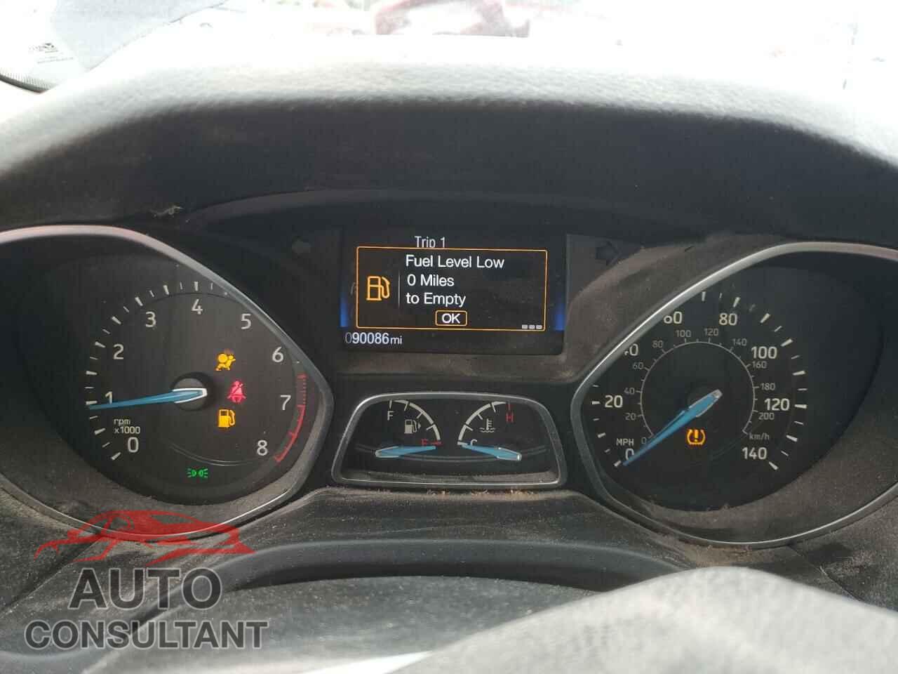 FORD FOCUS 2017 - 1FADP3E21HL212818