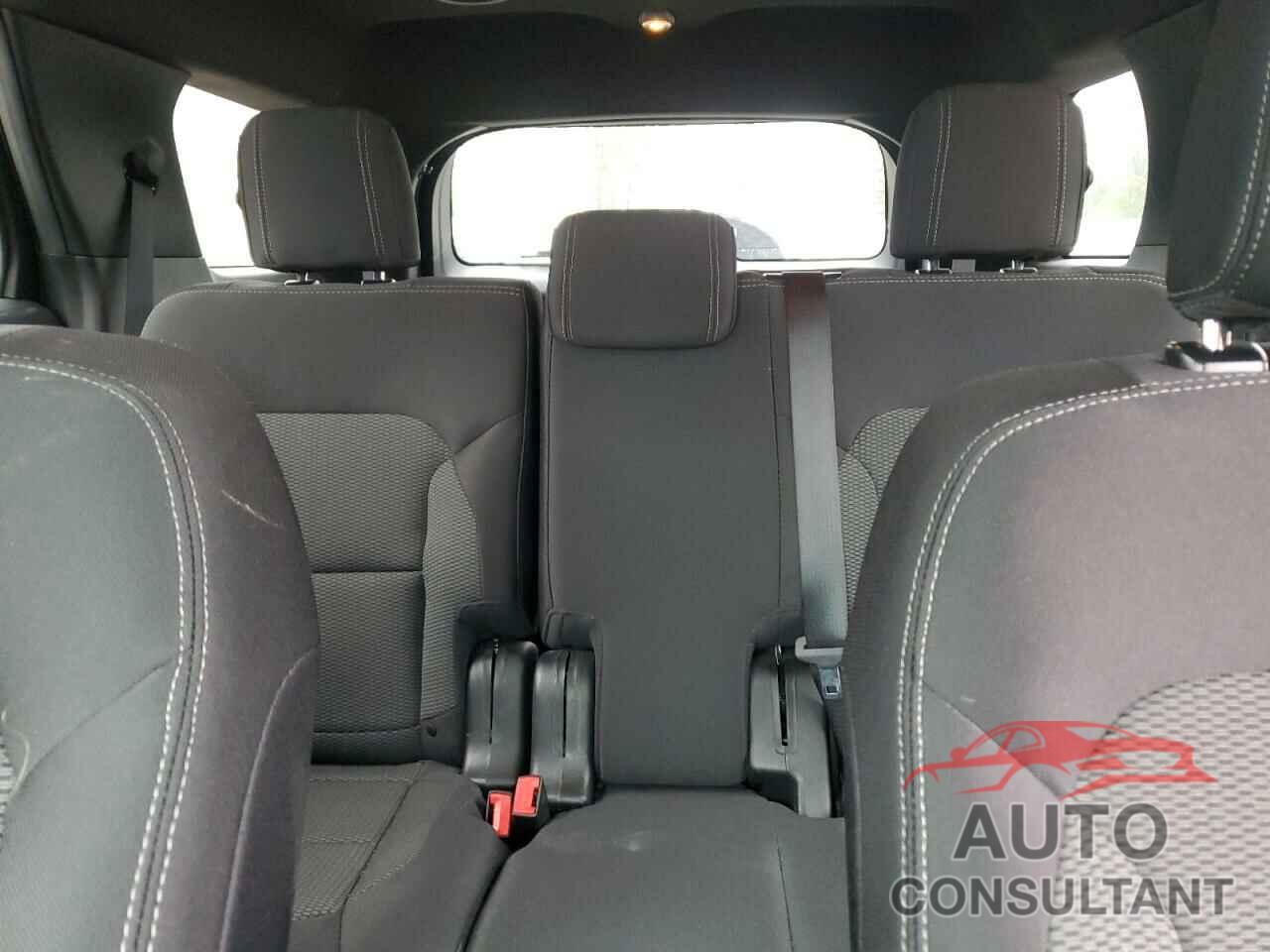 FORD EXPLORER 2018 - 1FM5K7D8XJGB89057