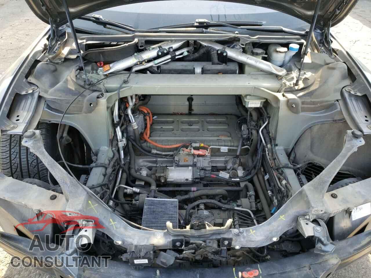 TESLA MODEL S 2013 - 5YJSA1CP8DFP24370