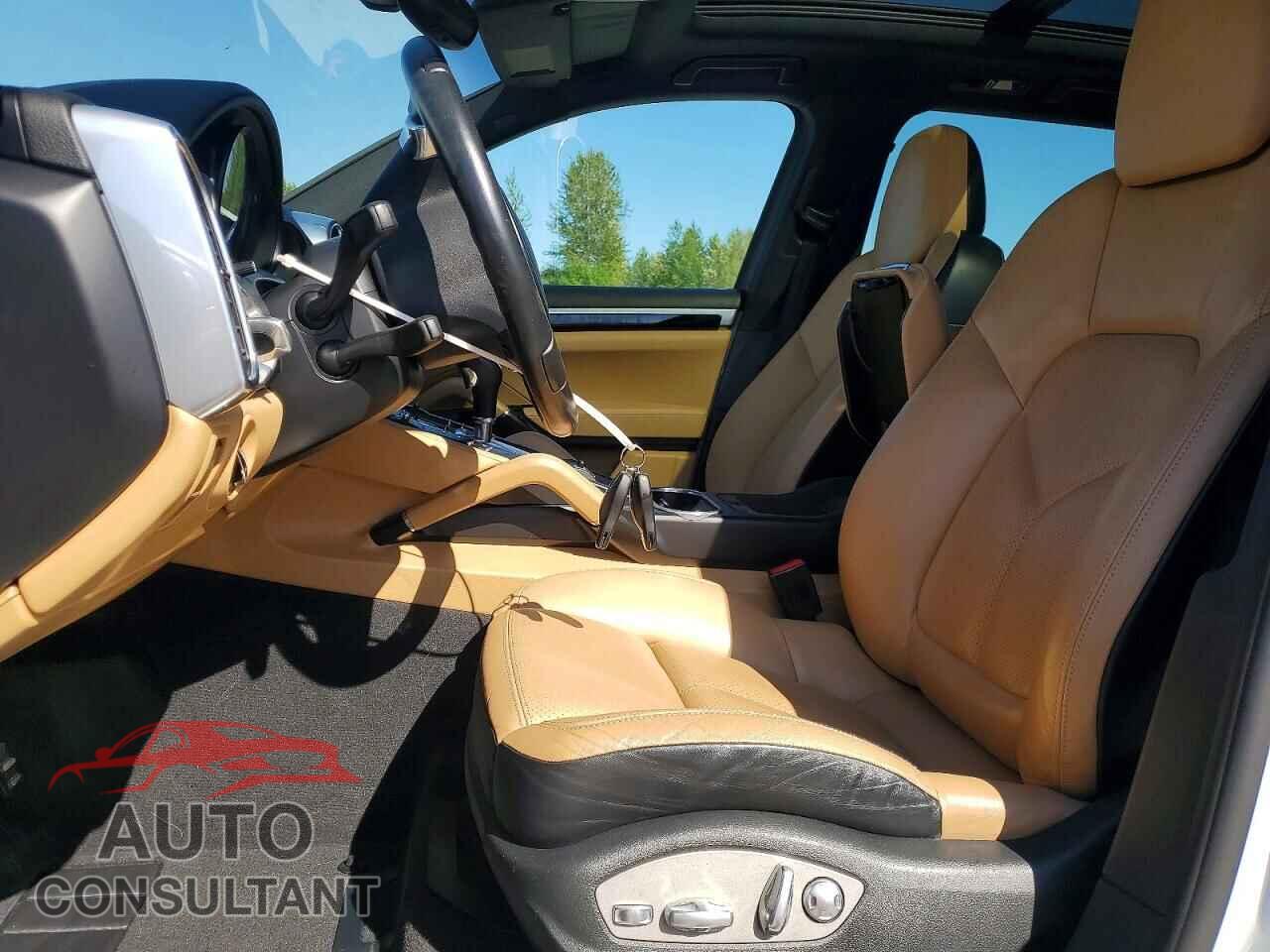 PORSCHE CAYENNE 2014 - WP1AA2A26ELA91146