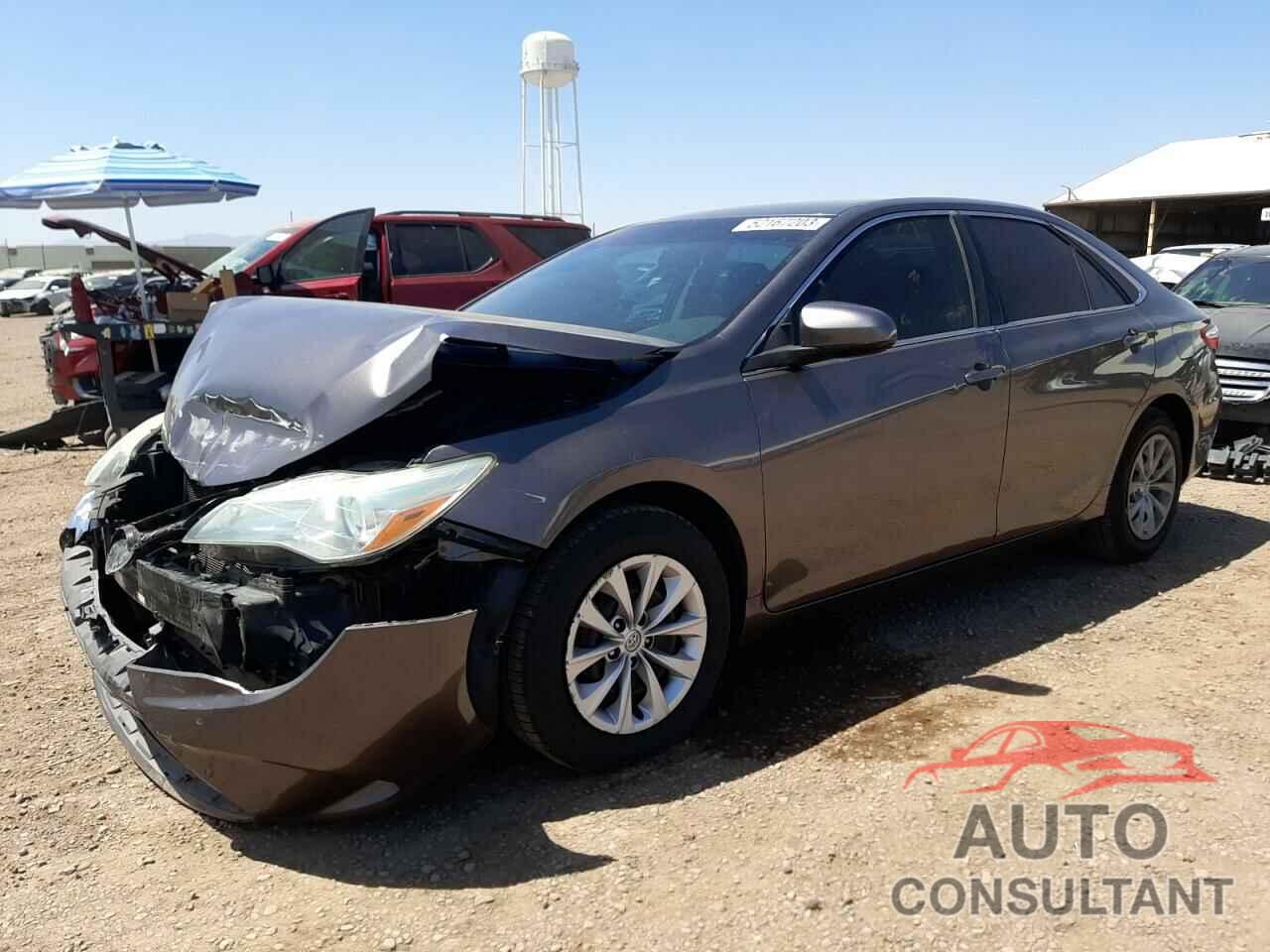 TOYOTA CAMRY 2016 - 4T4BF1FK5GR536579