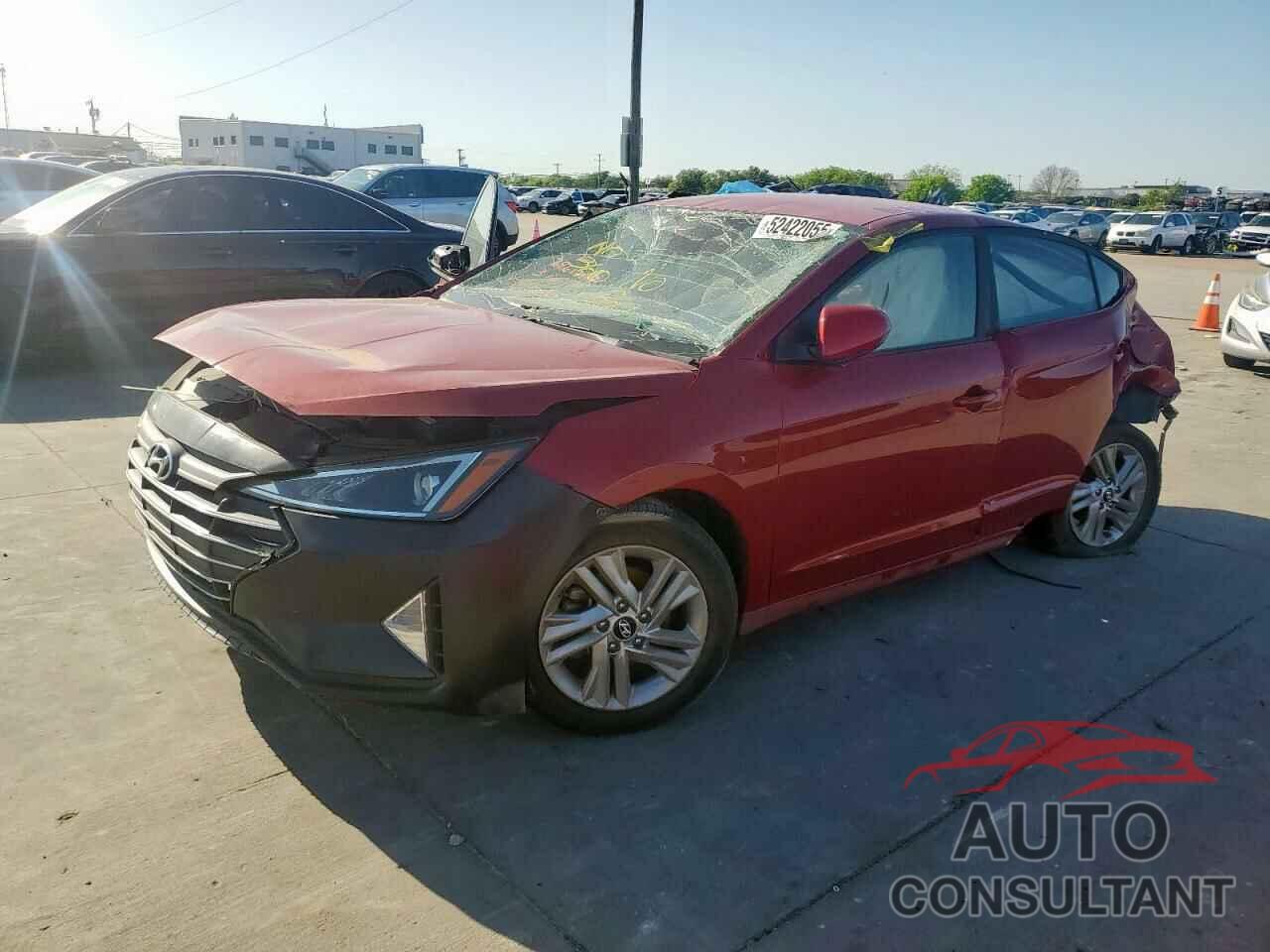 HYUNDAI ELANTRA 2019 - KMHD84LF2KU773593