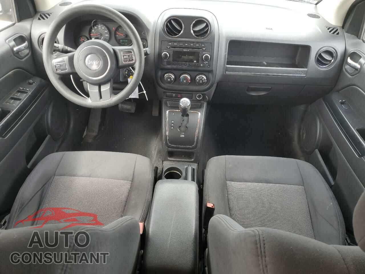 JEEP COMPASS 2011 - 1J4NT1FB2BD195018