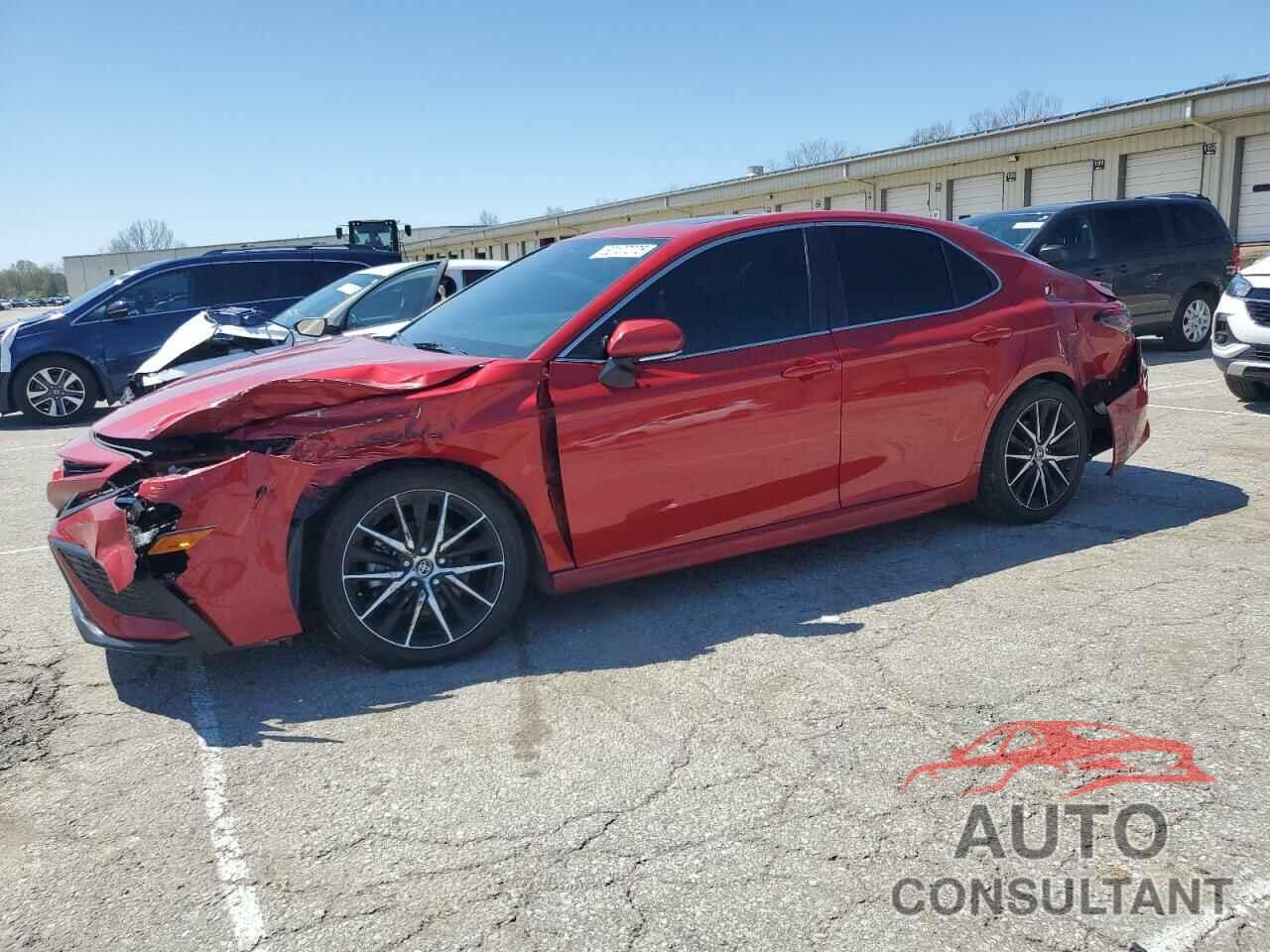 TOYOTA CAMRY 2022 - 4T1G11AK6NU003546