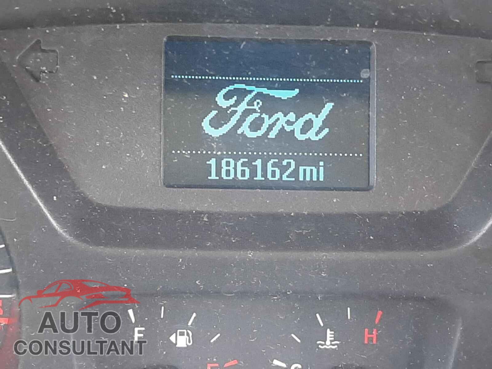 FORD TRANSIT CO 2018 - 1FTYR2CM4JKA47511