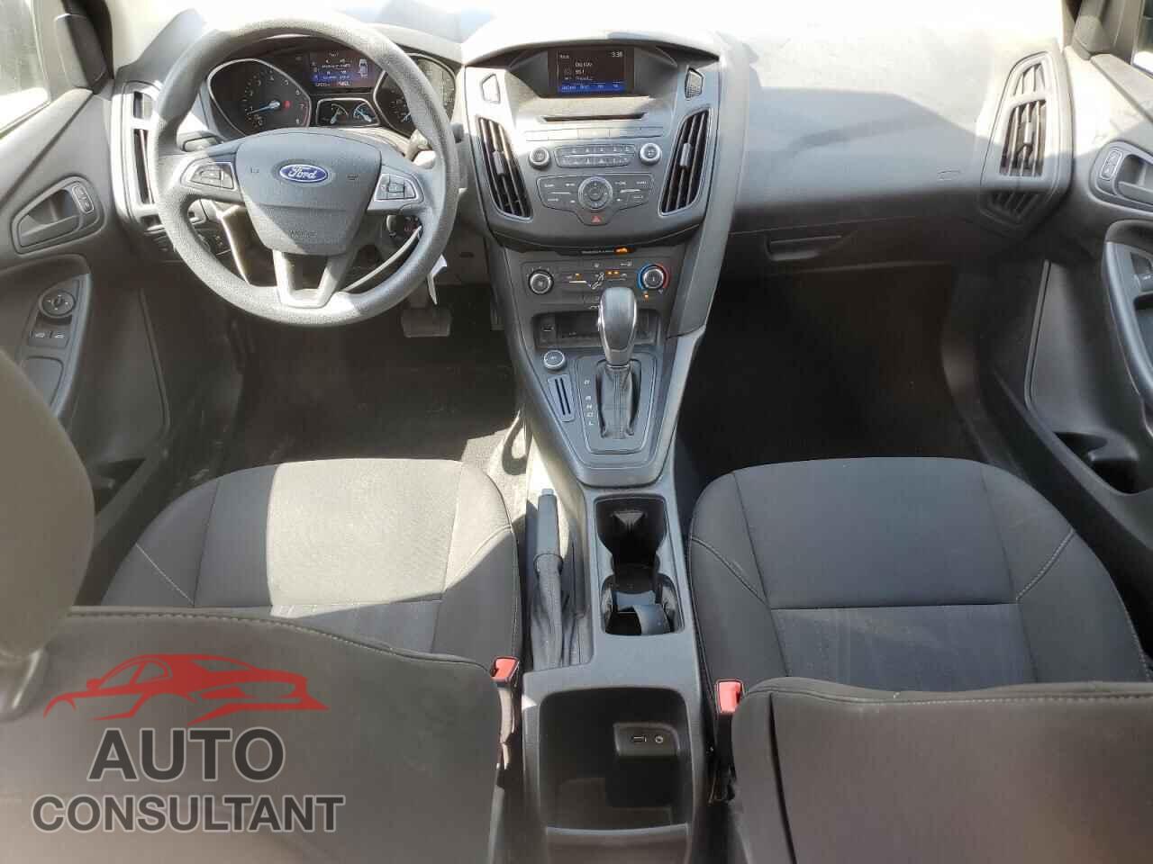 FORD FOCUS 2016 - 1FADP3E26GL250074