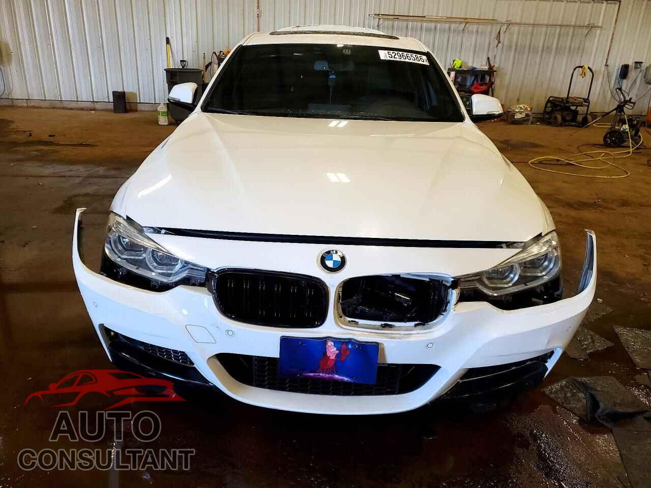 BMW 3 SERIES 2018 - WBA8D9C5XJA012829