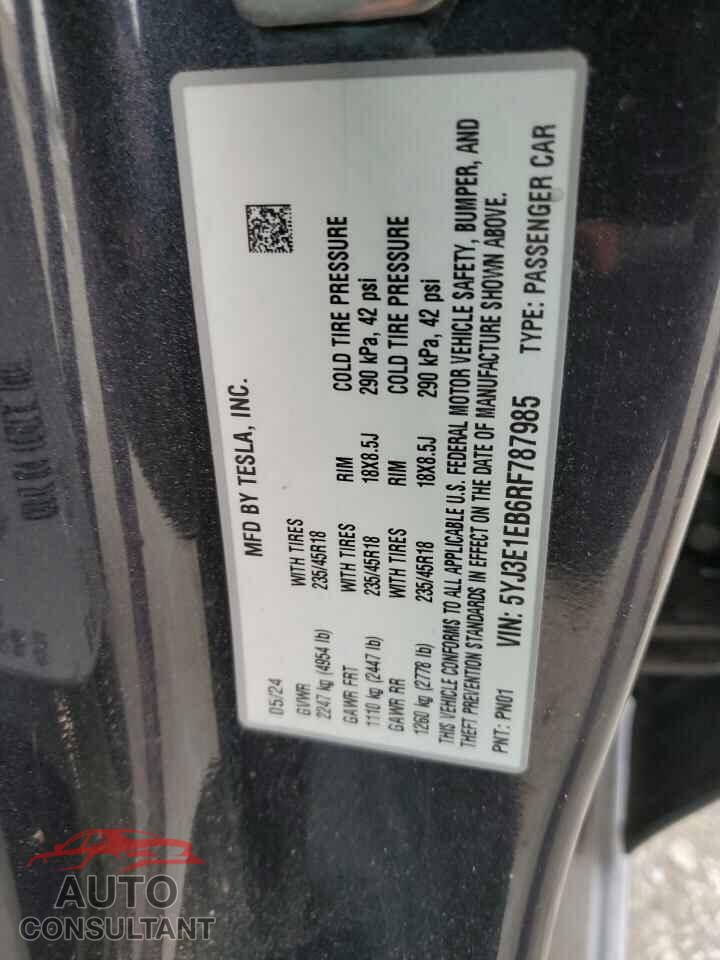 TESLA MODEL 3 2024 - 5YJ3E1EB6RF787985