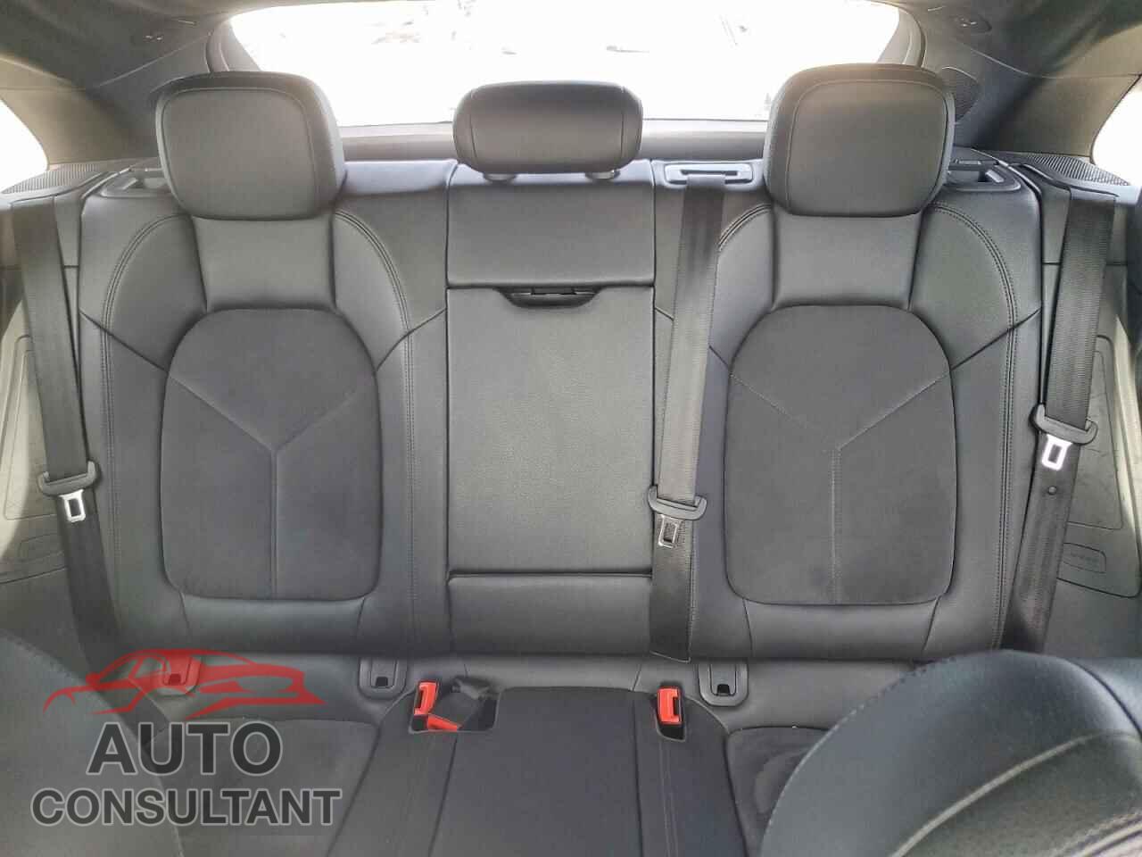 PORSCHE MACAN 2015 - WP1AB2A5XFLB52216