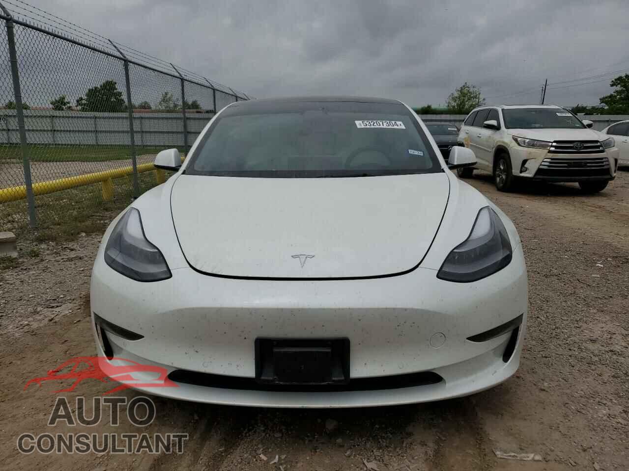 TESLA MODEL 3 2021 - 5YJ3E1EA1MF092118