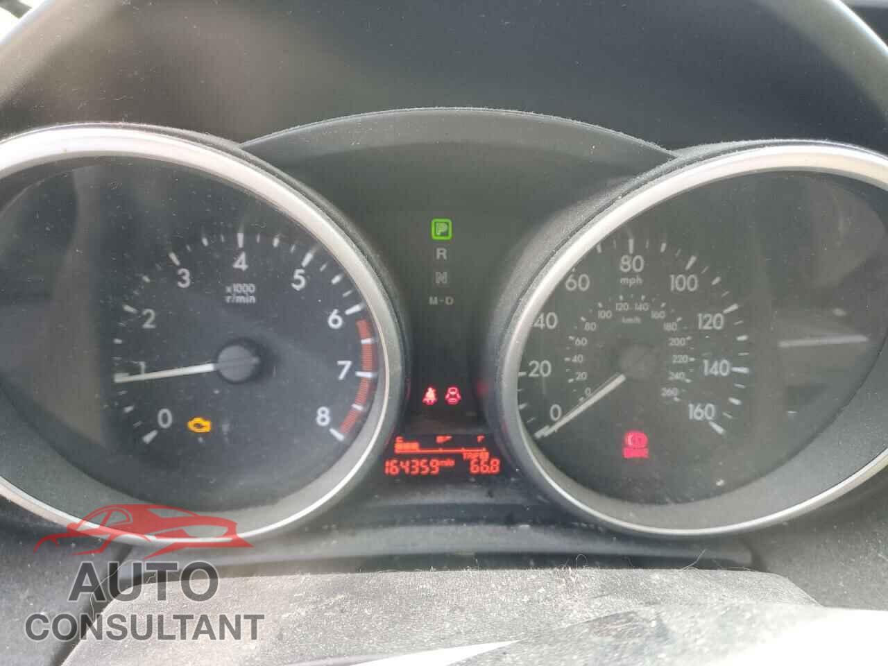 MAZDA 5 2012 - JM1CW2DL8C0138627