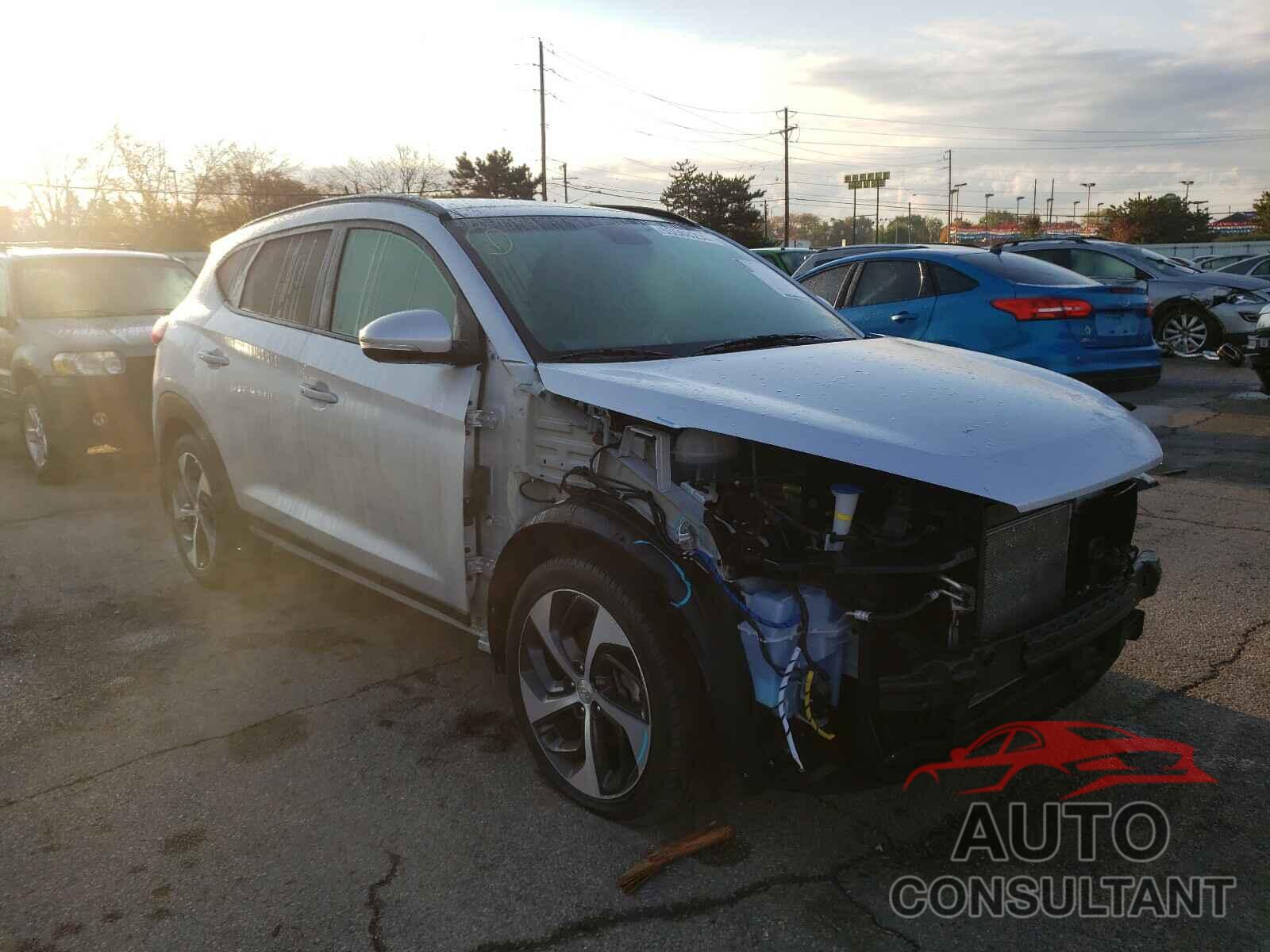 HYUNDAI TUCSON 2017 - KM8J33A25HU580553