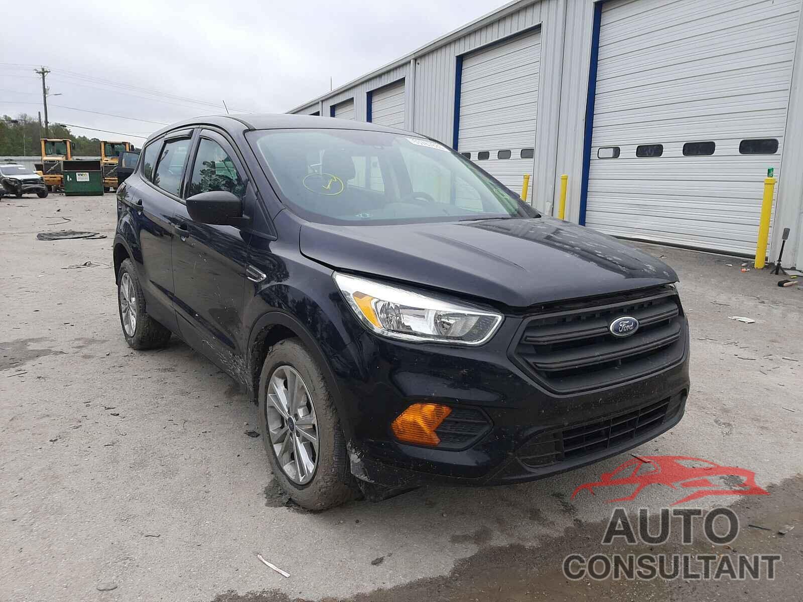 FORD ESCAPE 2017 - 1FMCU0F73HUC18343