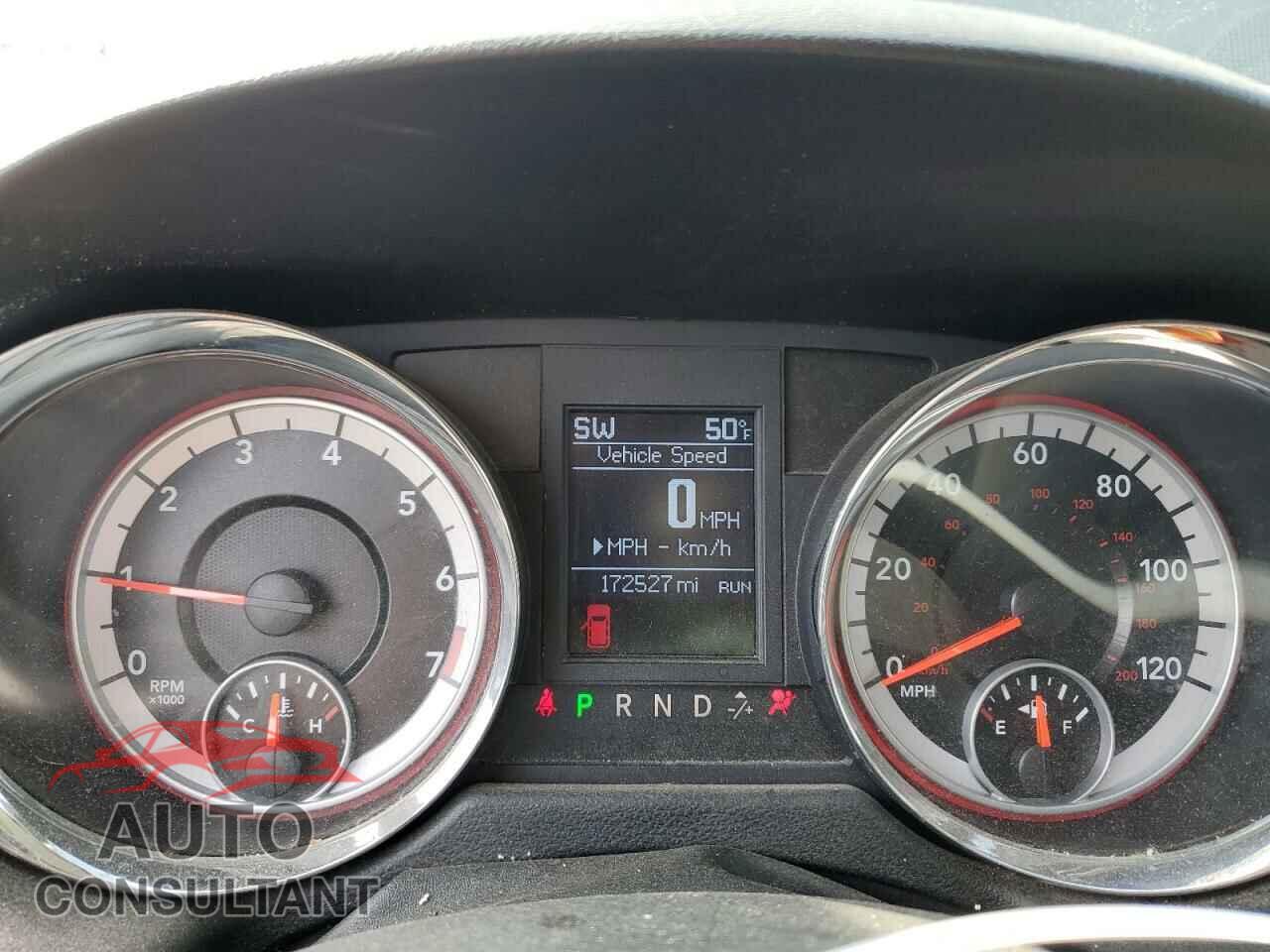DODGE CARAVAN 2011 - 2D4RN5DG1BR740083