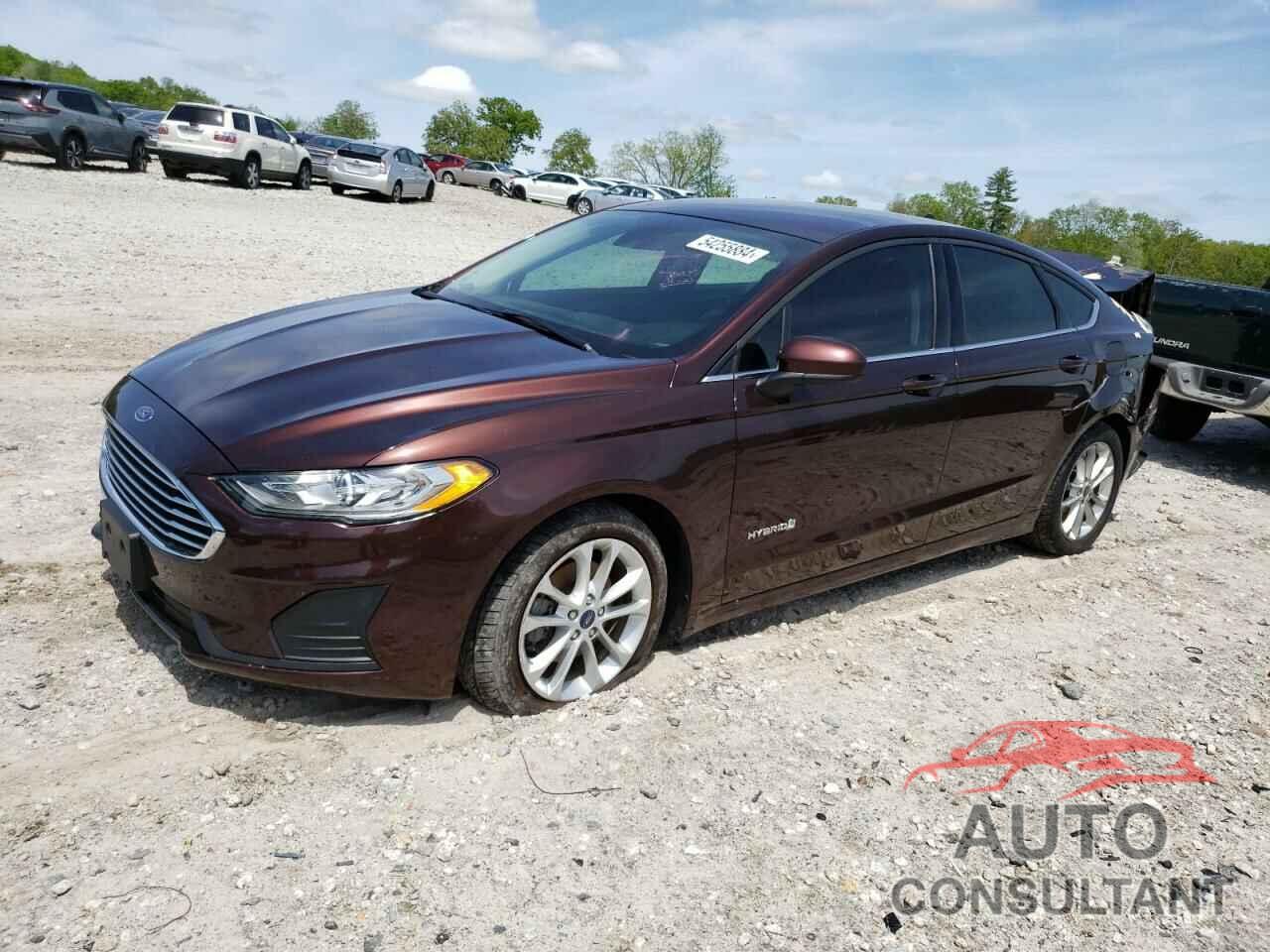 FORD FUSION 2019 - 3FA6P0LU3KR157647