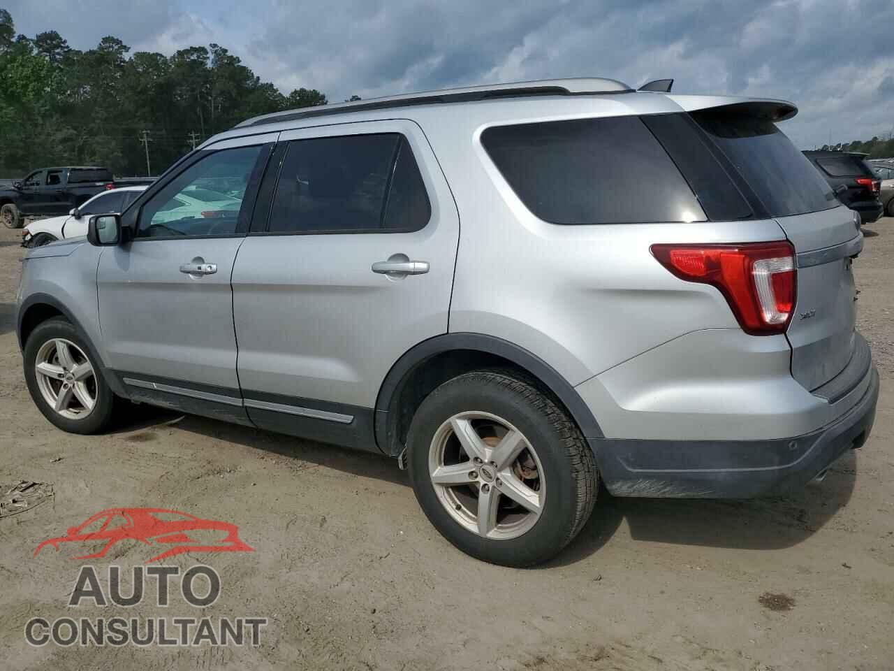 FORD EXPLORER 2018 - 1FM5K7D85JGB97096