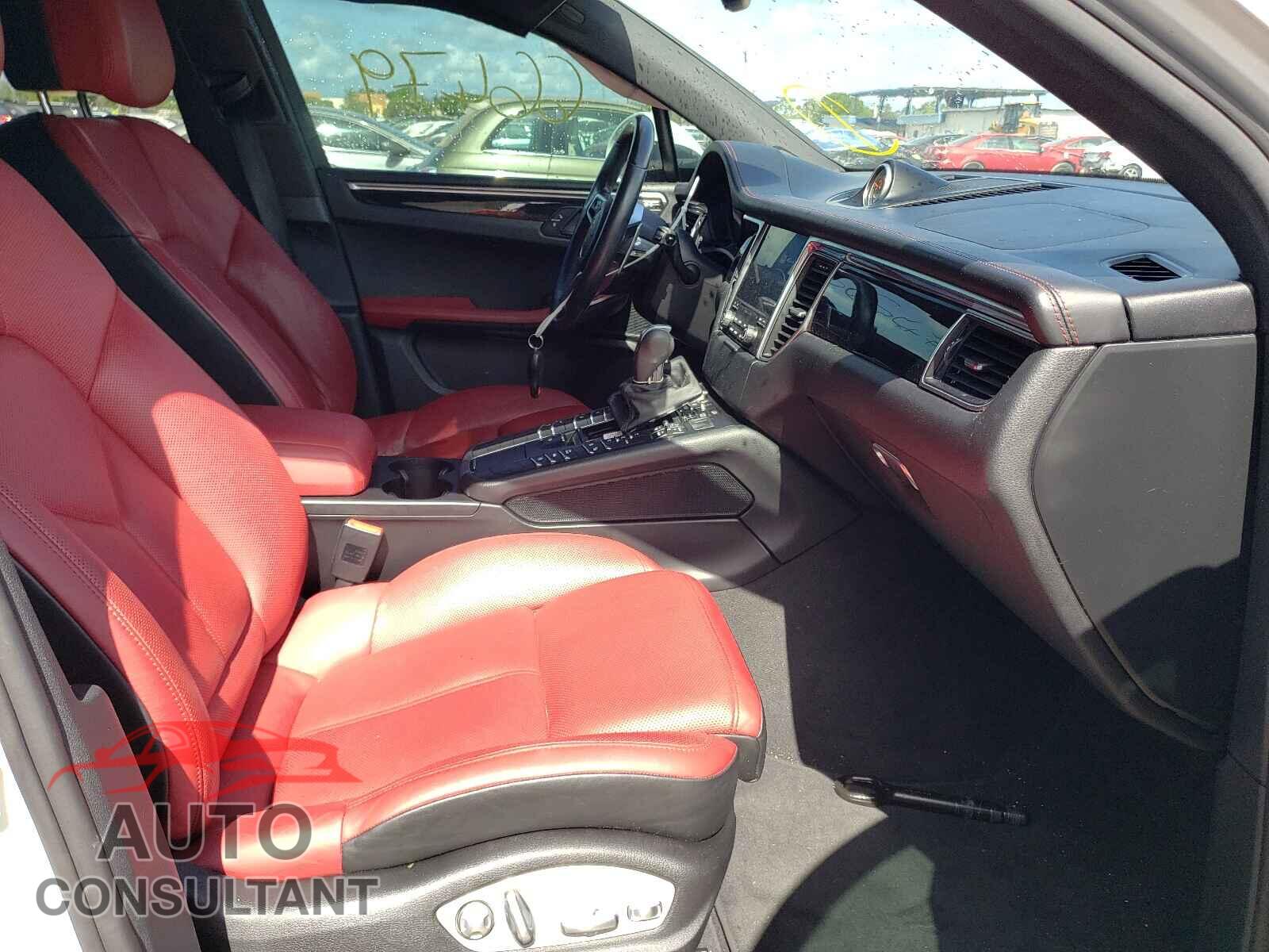 PORSCHE MACAN 2017 - WP1AB2A51HLB14389