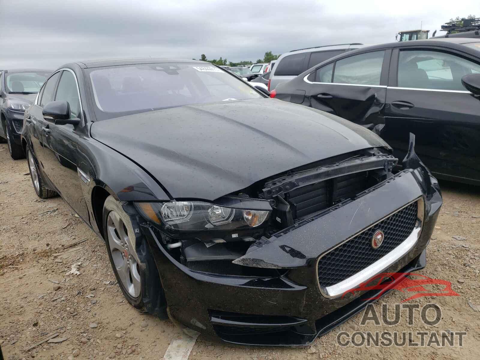 JAGUAR XE 2018 - SAJAR4FX9JCP27502