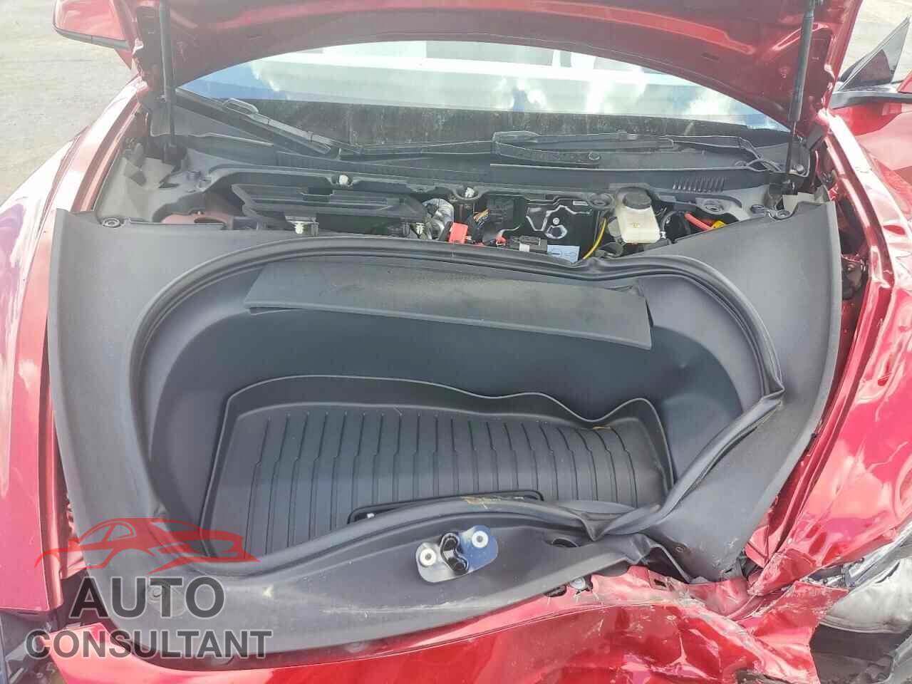 TESLA MODEL 3 2024 - 5YJ3E1EA6RF814948