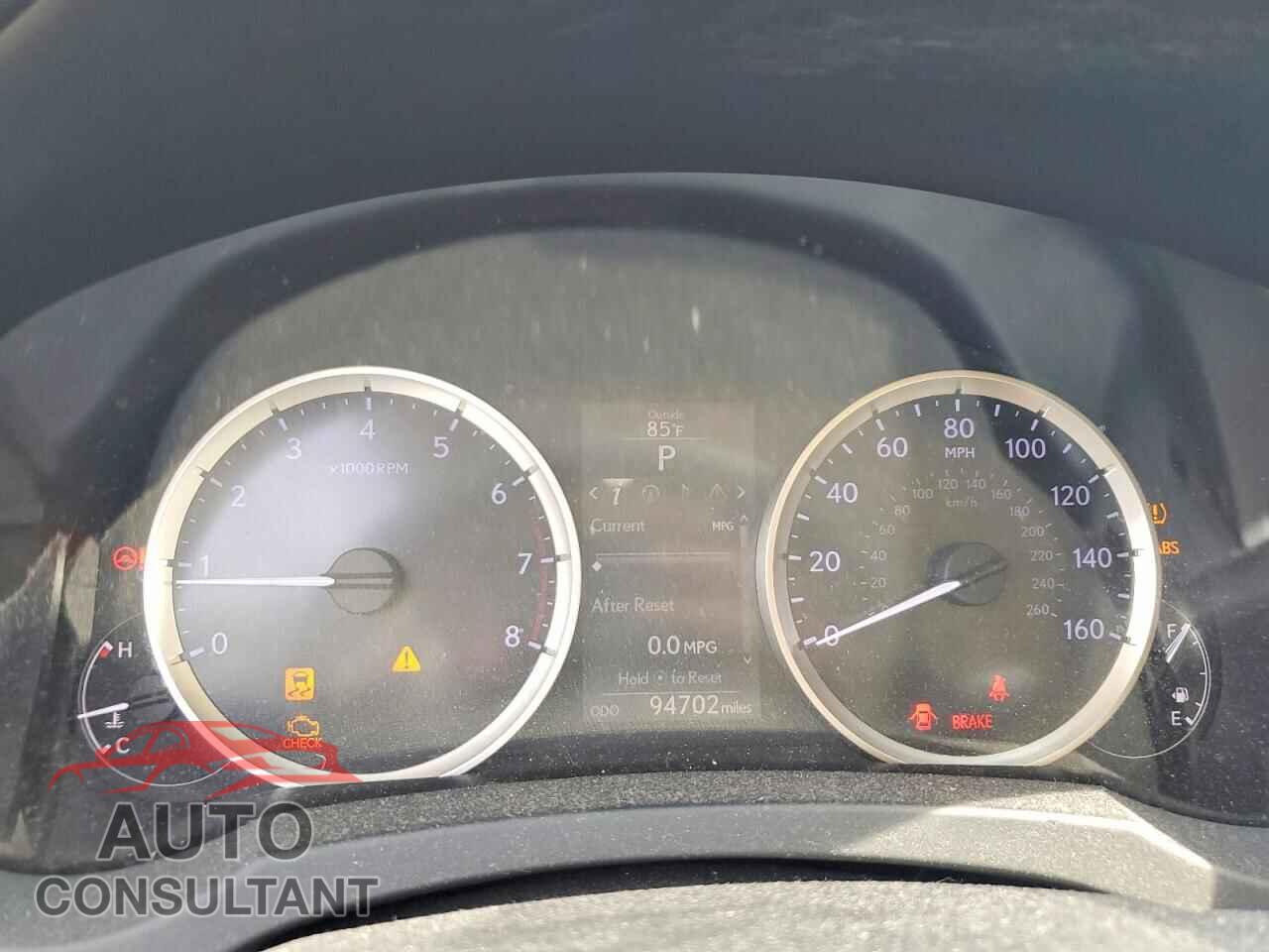 LEXUS IS 2014 - JTHCF1D28E5000396