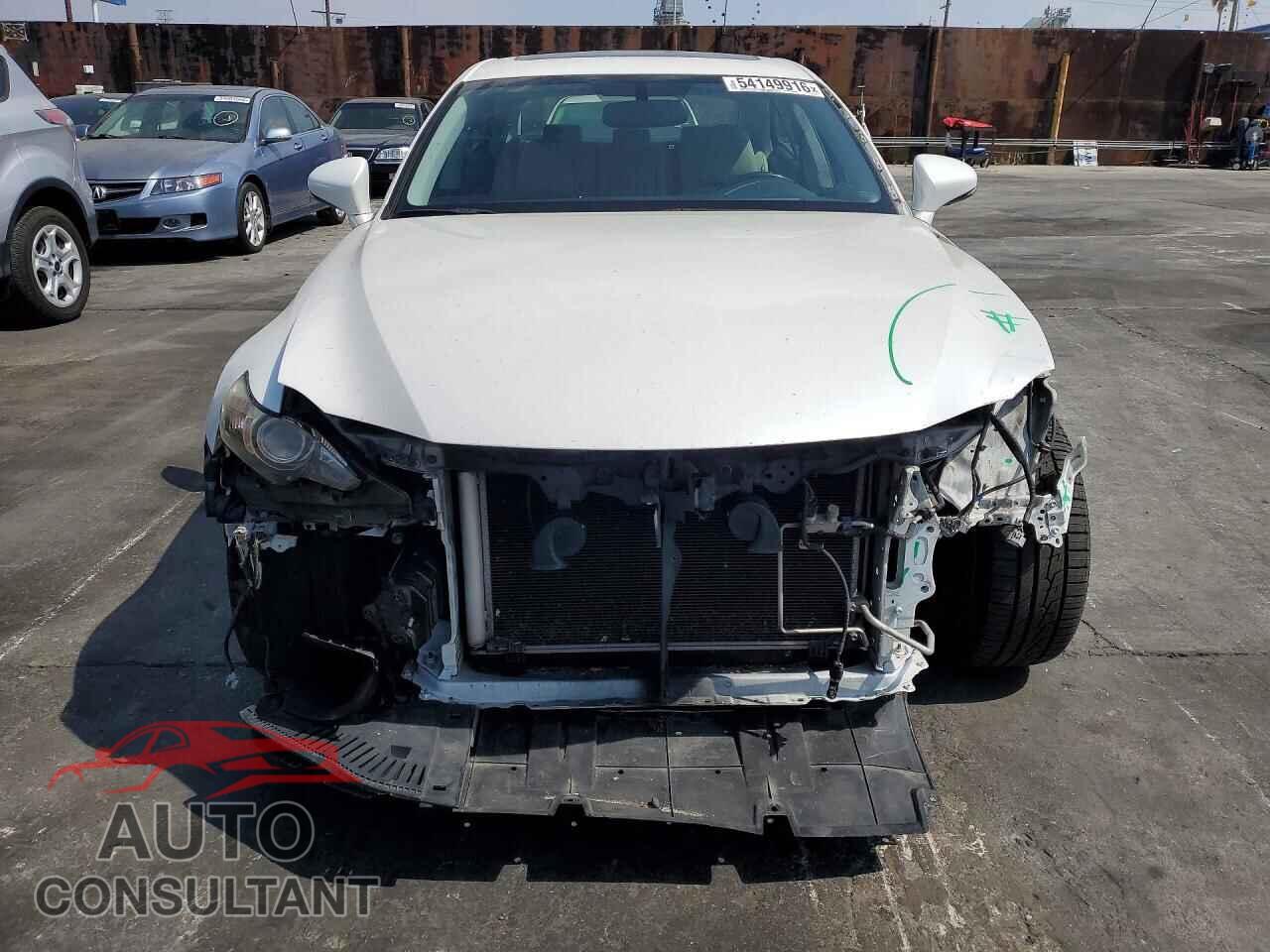 LEXUS IS 2015 - JTHBF1D21F5058797