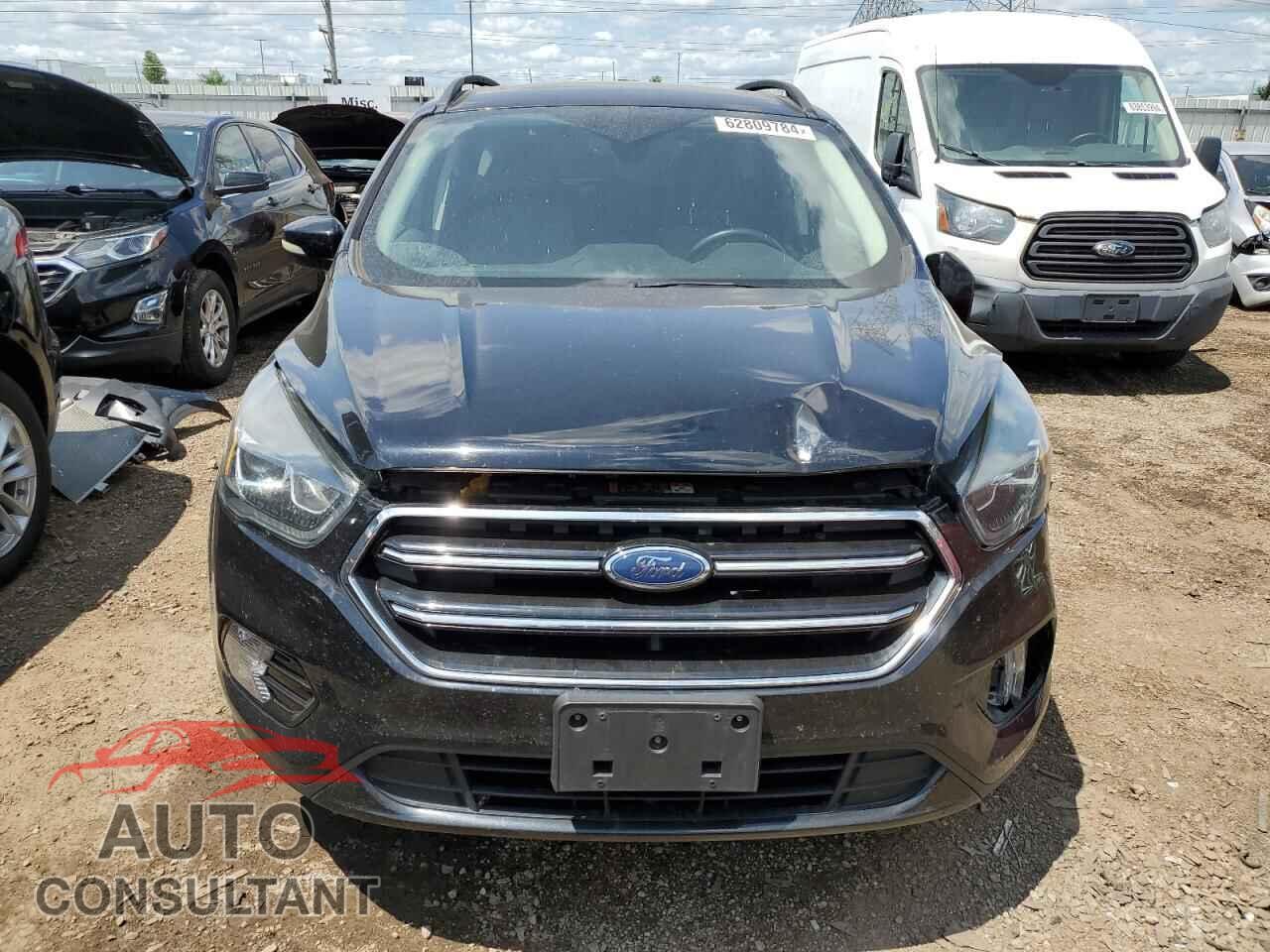 FORD ESCAPE 2017 - 1FMCU0JD4HUB14263