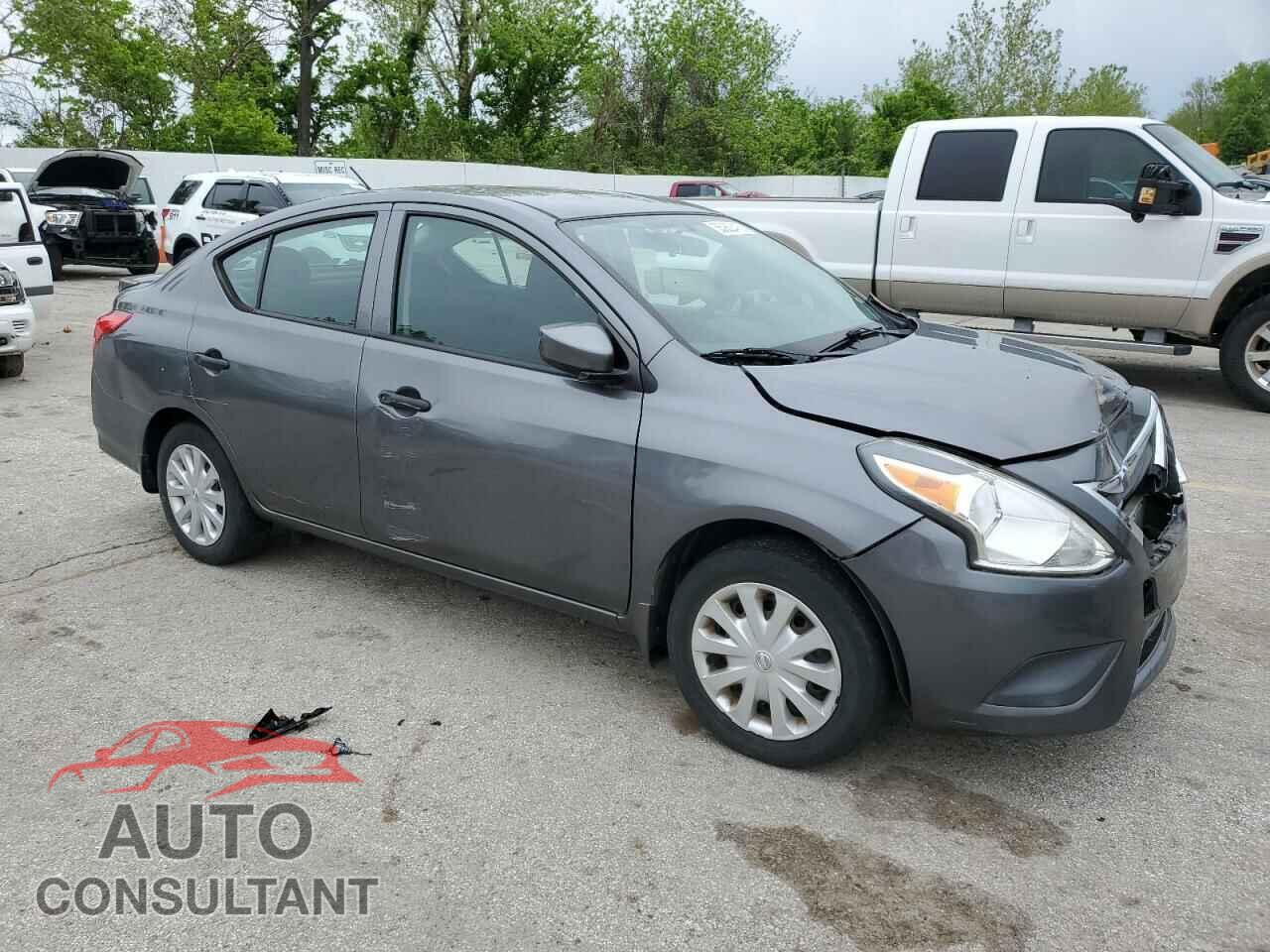 NISSAN VERSA 2017 - 3N1CN7AP1HL821337
